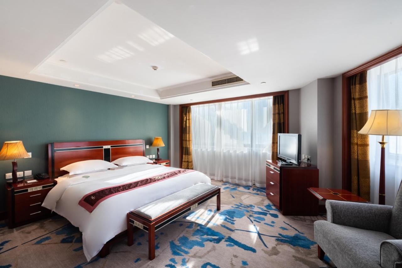 Golden Ocean Hotel Tianjin Exterior foto